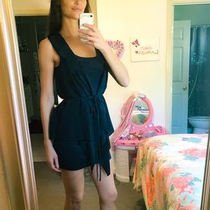 🌟STUNNING🌟 Hutch dress